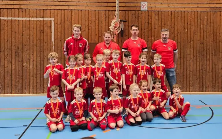 Nachwuchskicker beim IFM-Cup